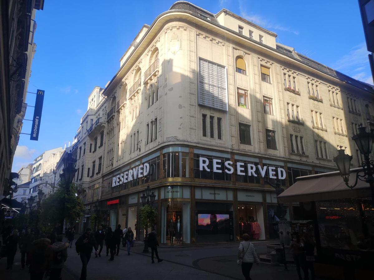 Central Apartman Budapeste Exterior foto